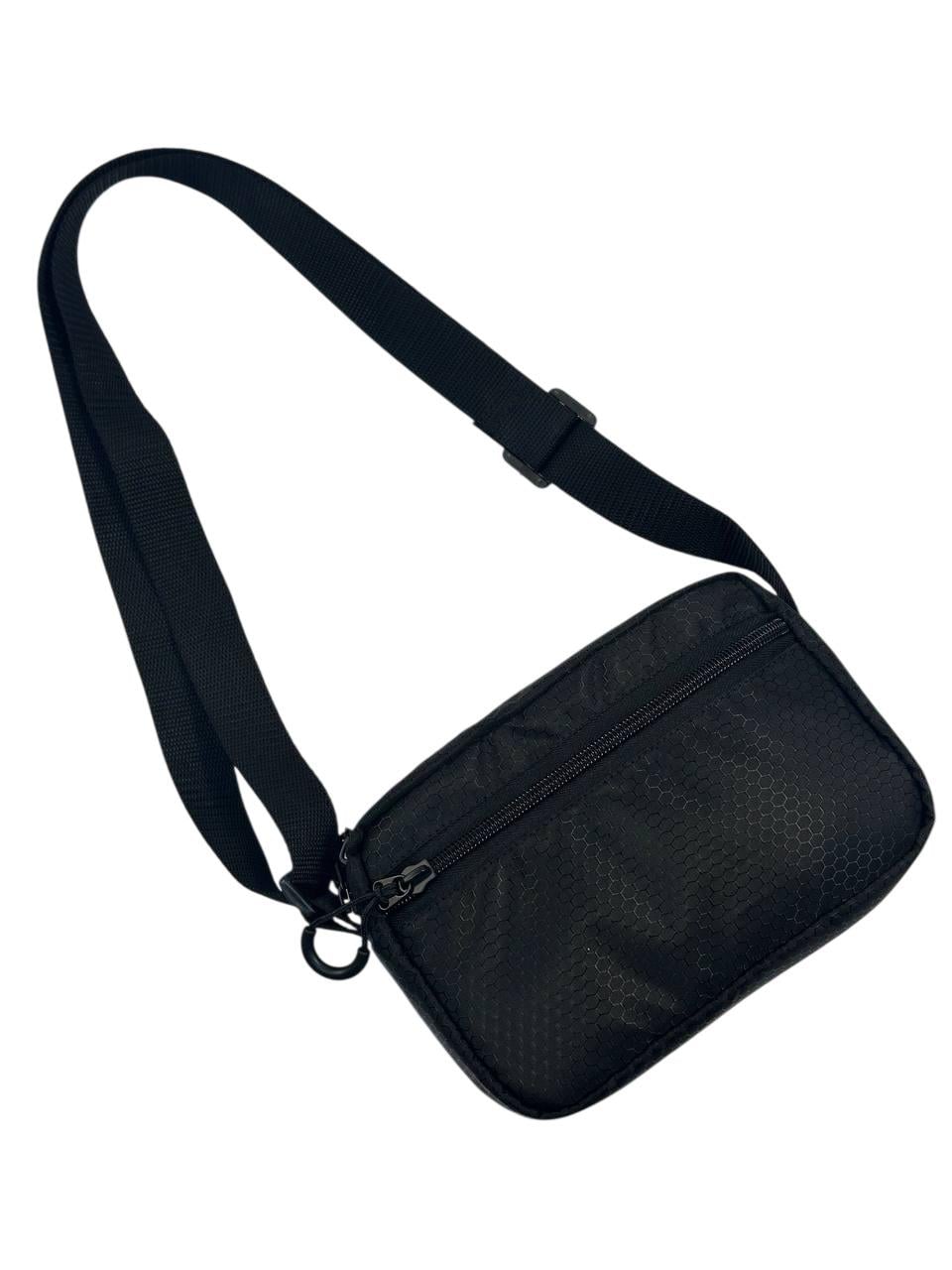 Сумка через плече МК горизонтальна 21x13x5 см тканина соти Чорний (3595121) Сумка через плече МК горизонтальна 21x13x5 см тканина соти Чорний (3595121)