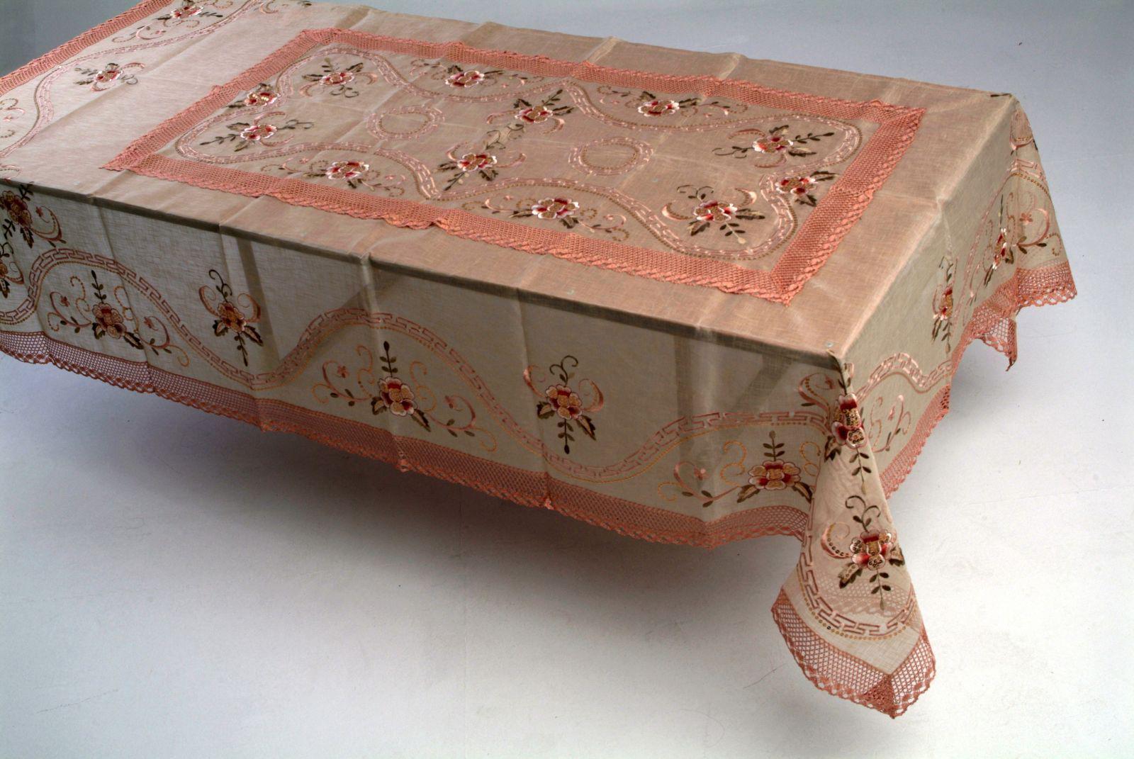 Скатерть на стол Krbs 160x220 см