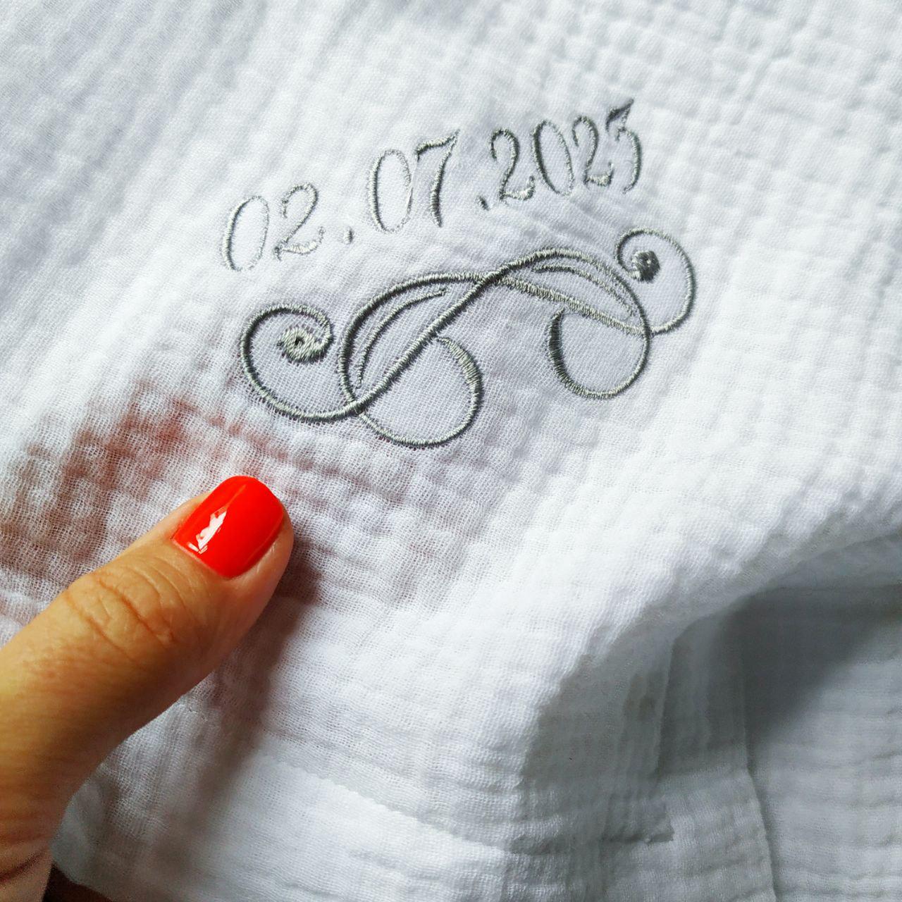 Набор для крещения именной Лето муслиновая крыжма/песочник/мешочки для локона и хранения 62 см (2173033886a) - фото 6 Набор для крещения именной Лето муслиновая крыжма/песочник/мешочки для локона и хранения 62 см (2173033886a) - фото 6