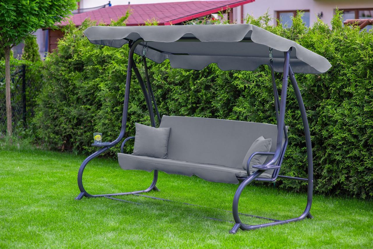 Гойдалка садова Relax Plus 4-х місна з навісом матрацом подушками і двома підсклянниками Сірий Гойдалка садова Relax Plus 4-х місна з навісом матрацом подушками і двома підсклянниками Сірий