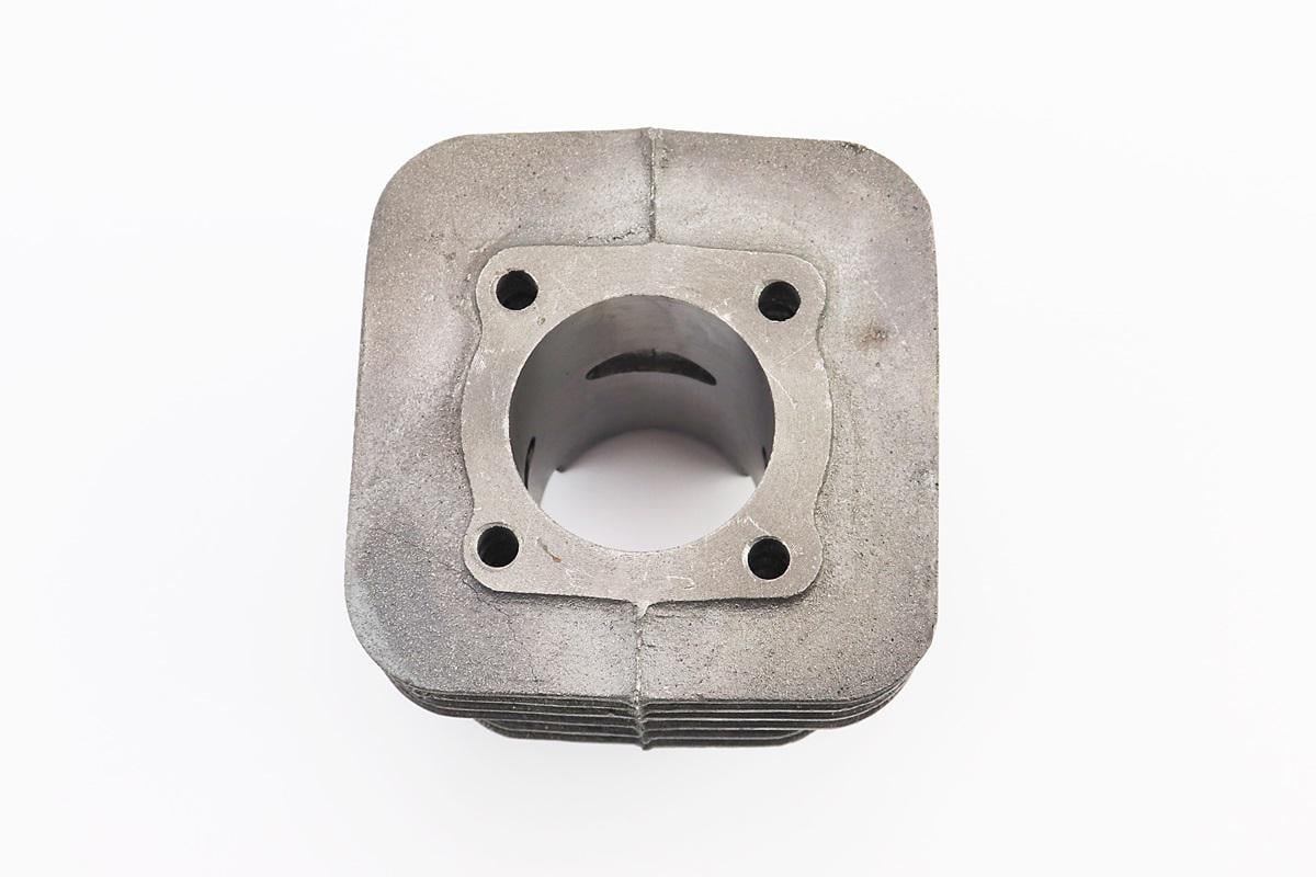 Циліндр 63 куб. м 45 мм до генераторів 0,8 кВт (ET-950) - фото 3 Циліндр 63 куб. м 45 мм до генераторів 0,8 кВт (ET-950) - фото 3