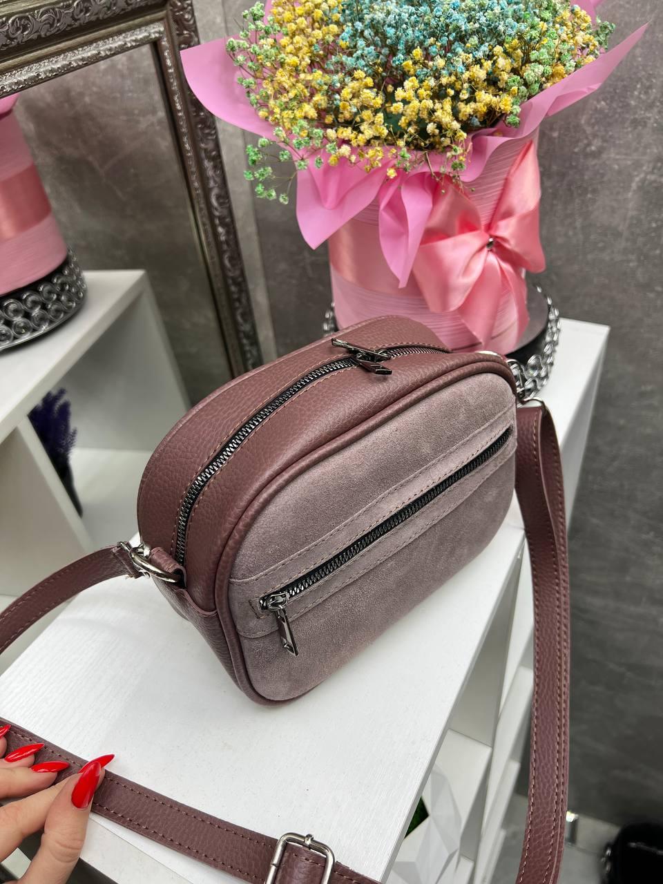 Сумка клатч жіноча через плече замшева крос боді містка з плечевим ременем Темна пудра - фото 3