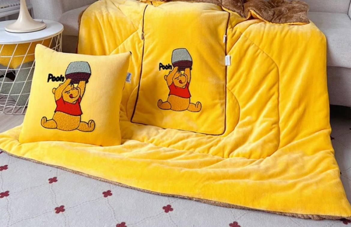 Покрывало-подушка Винни Пух 40х40/100х145 см (vp001) Покрывало-подушка Винни Пух 40х40/100х145 см (vp001)