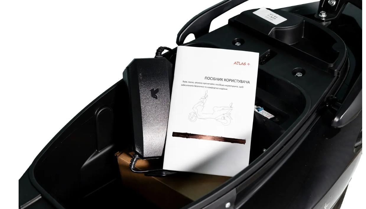 Электроскутер ATLAS Shark Box 1500W Red - фото 11 Электроскутер ATLAS Shark Box 1500W Red - фото 11