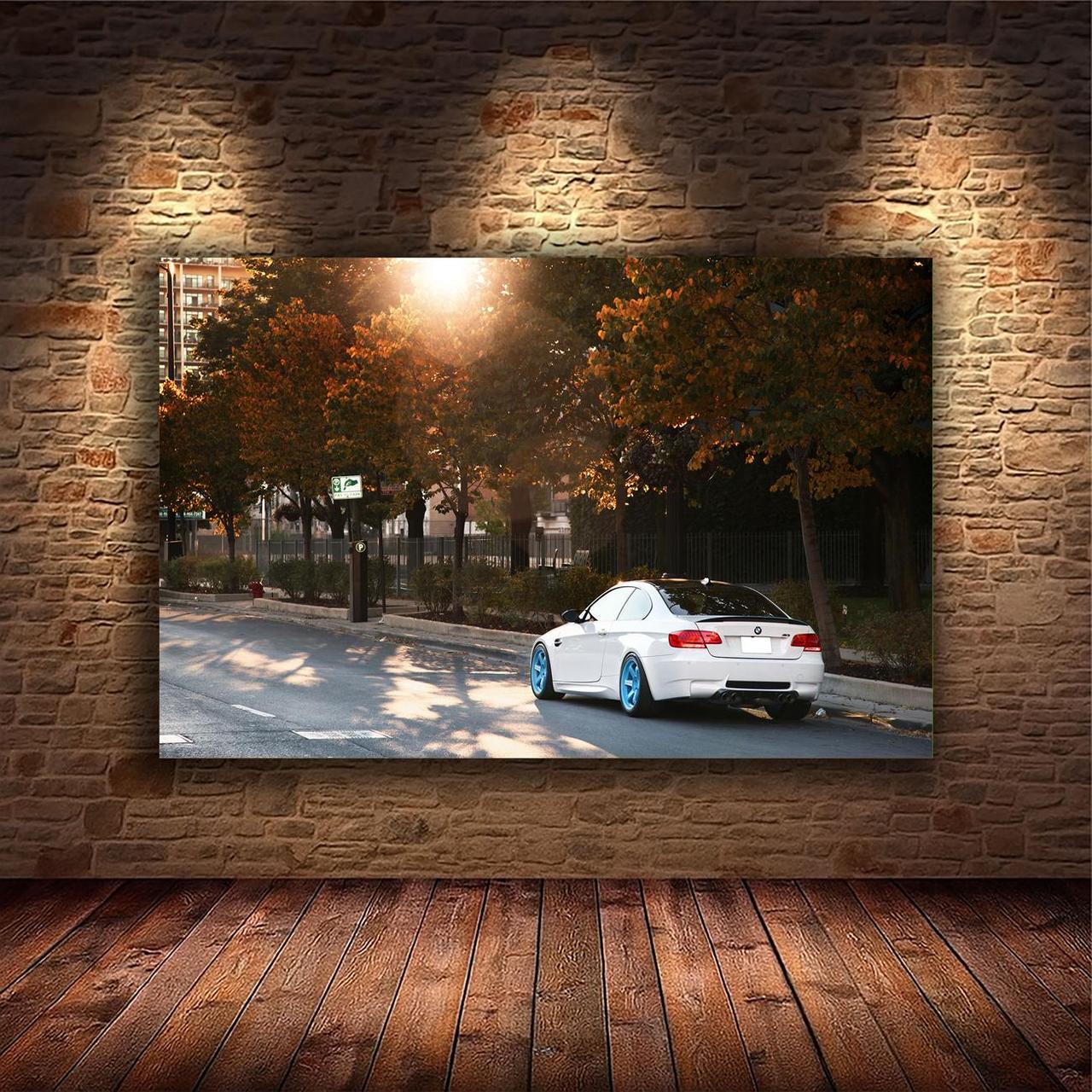 Картина на холсте Спортивный автомобиль 55x85 см (M112)
