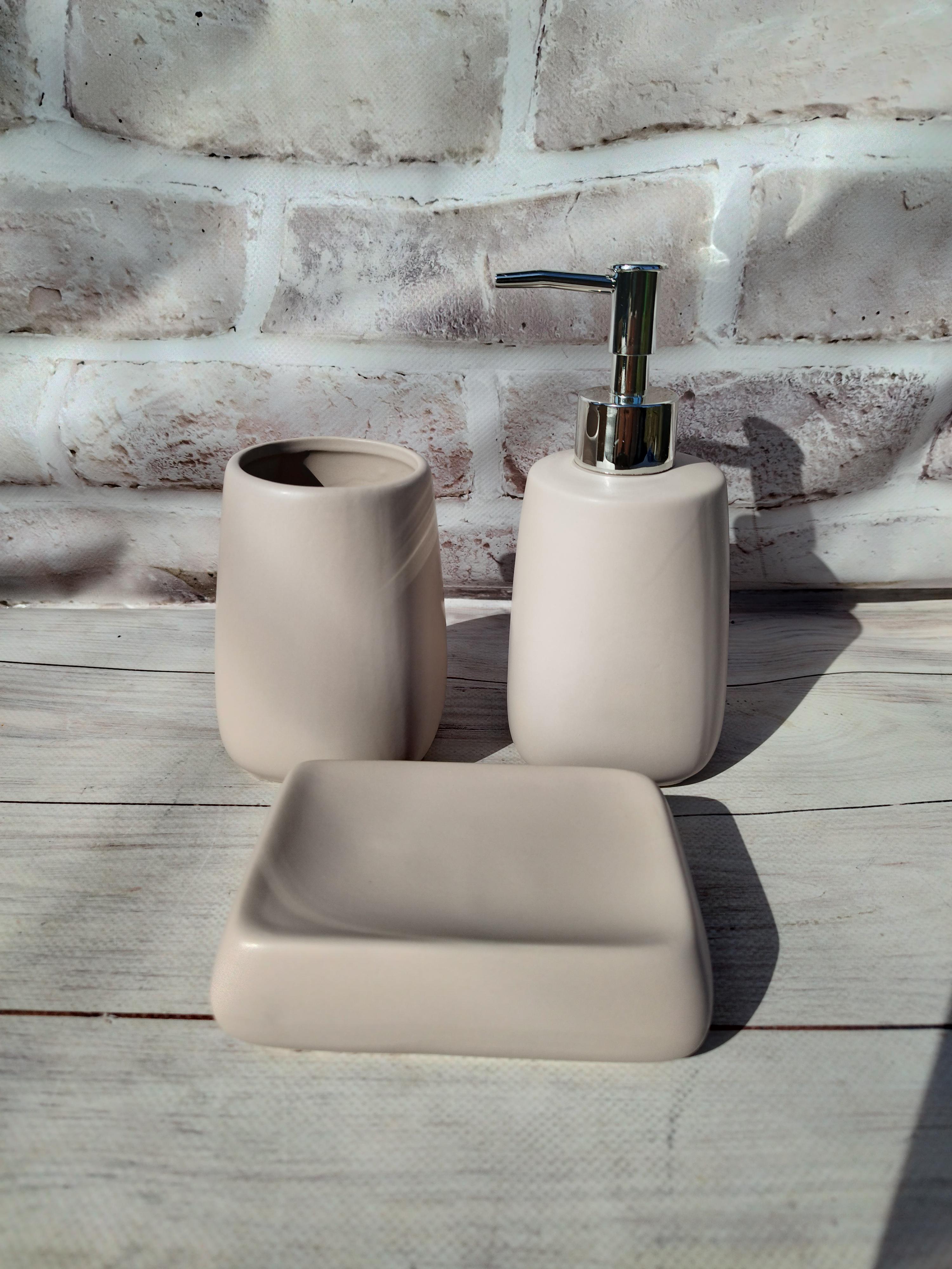 Набір аксесуарів для ванної кімнати BonaDi 851-307 кераміка 3 пред. Бежевий (851-307)