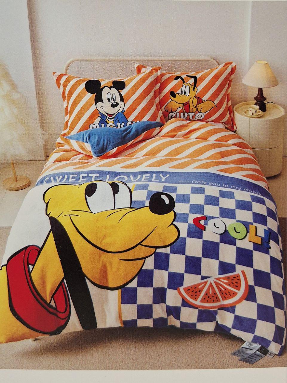 Комплект постельного белья флисовый Koloco Микки и Плуто полуторный (1470)