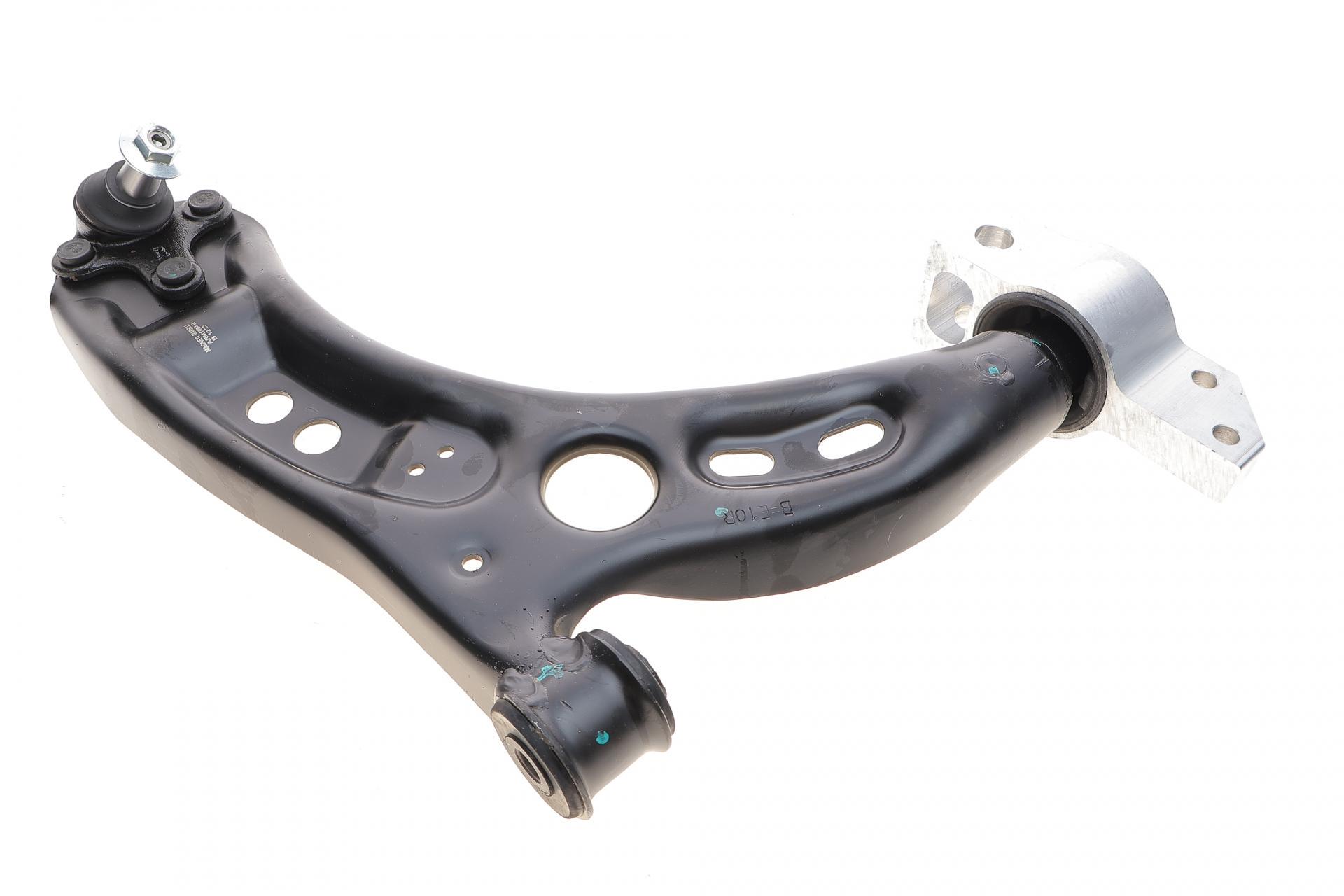 Рычаг подвески MAGNETI MARELLI передний/снизу R VW Passat 05-14/Tiguan (07-18/CC 11-16 без шаровой (301181310640)