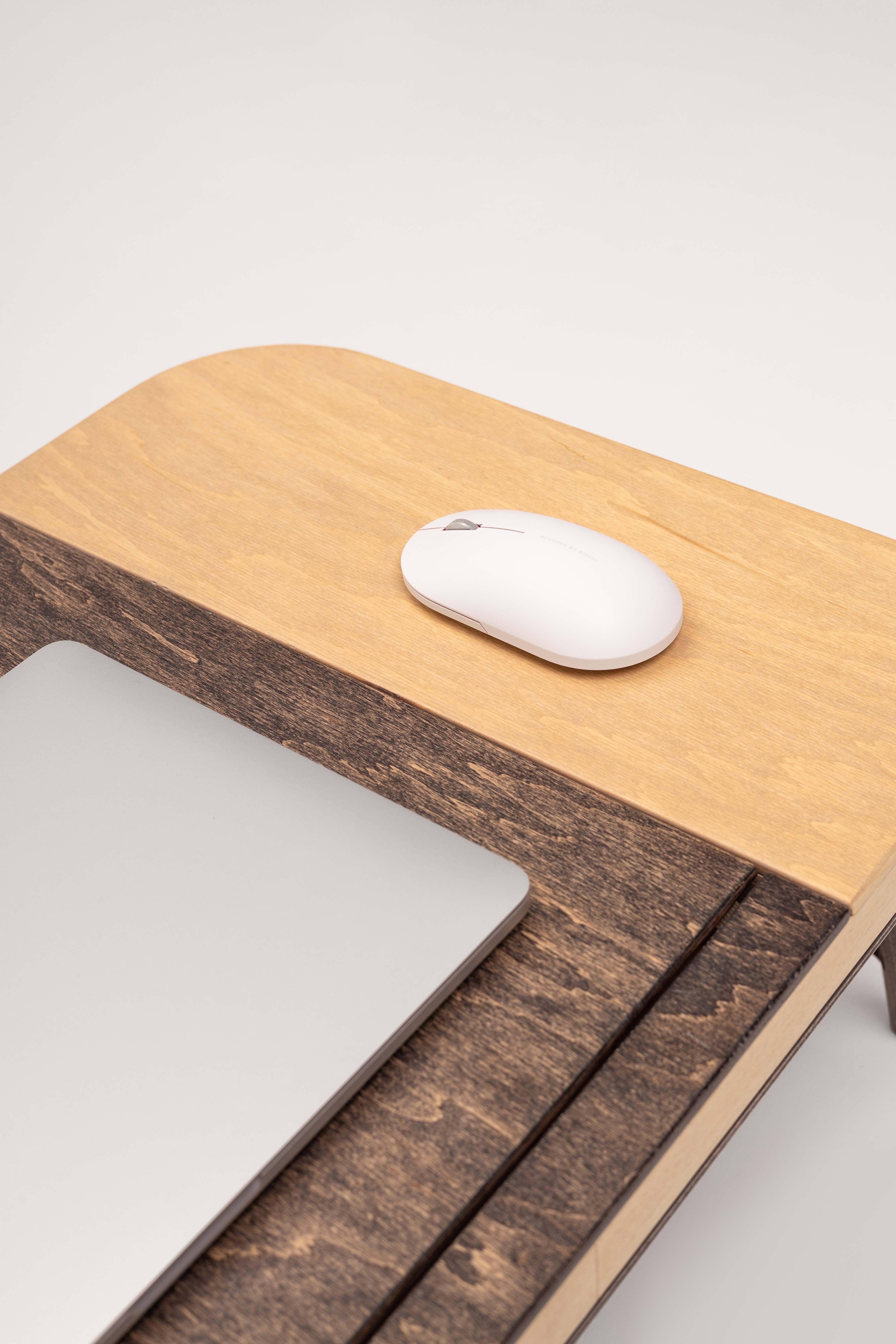 Столик для ноутбуку Spillno Гранде що регулюється Світлий(20001) - фото 8 Столик для ноутбуку Spillno Гранде що регулюється Світлий(20001) - фото 8