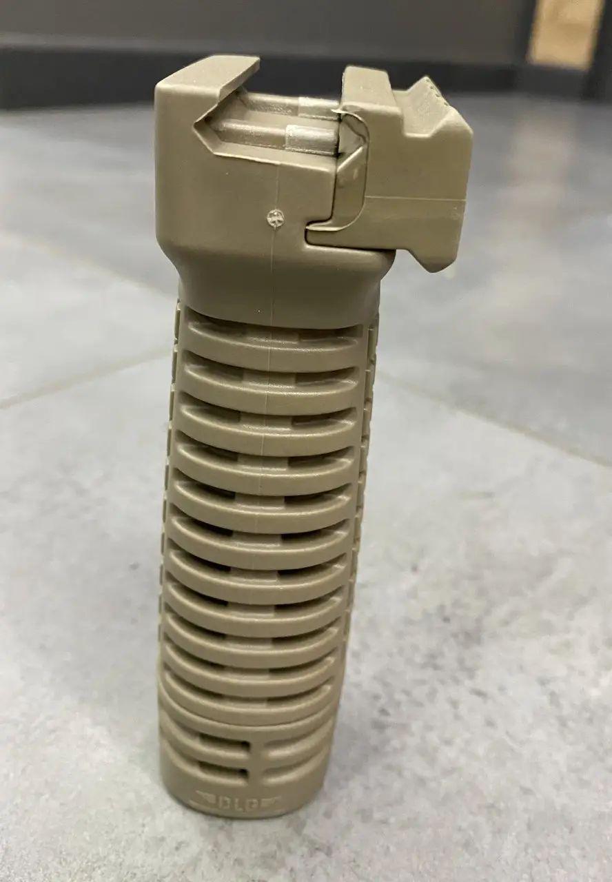 Рукоятка переноса огня DLG Tactical DLG-115 на Picatinny Койот (241863) - фото 2 Рукоятка переноса огня DLG Tactical DLG-115 на Picatinny Койот (241863) - фото 2