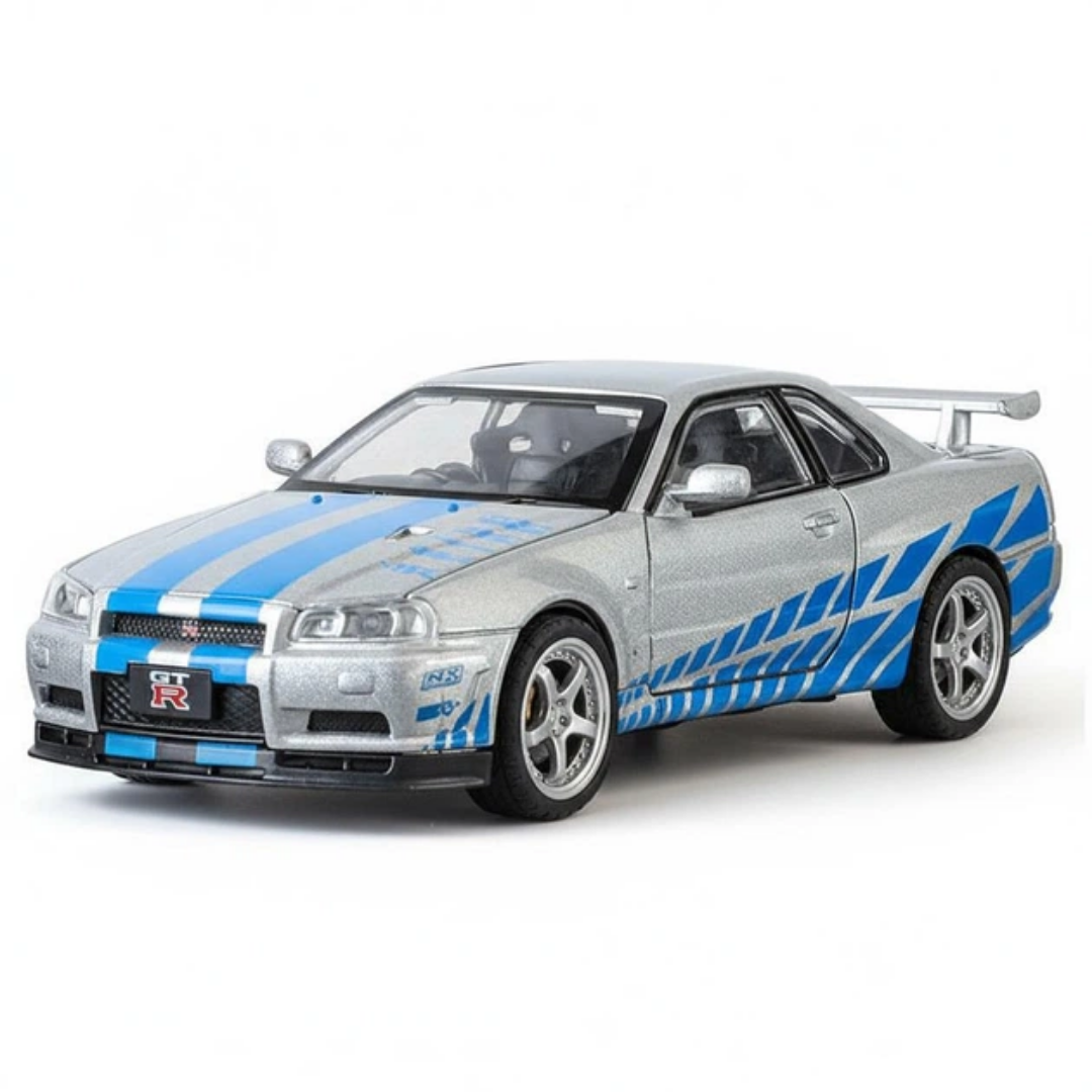 Модель машинки металлическая Nissan GTR 1:18