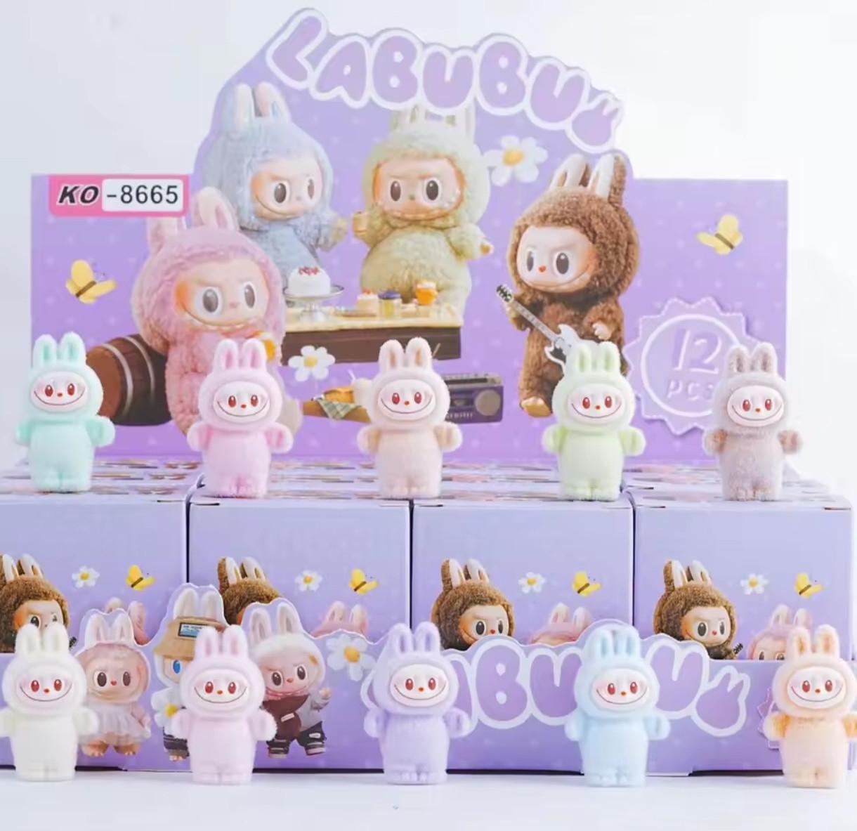 Фигурка игрушка-сюрприз Labubu Лабубу 8665 12 шт.