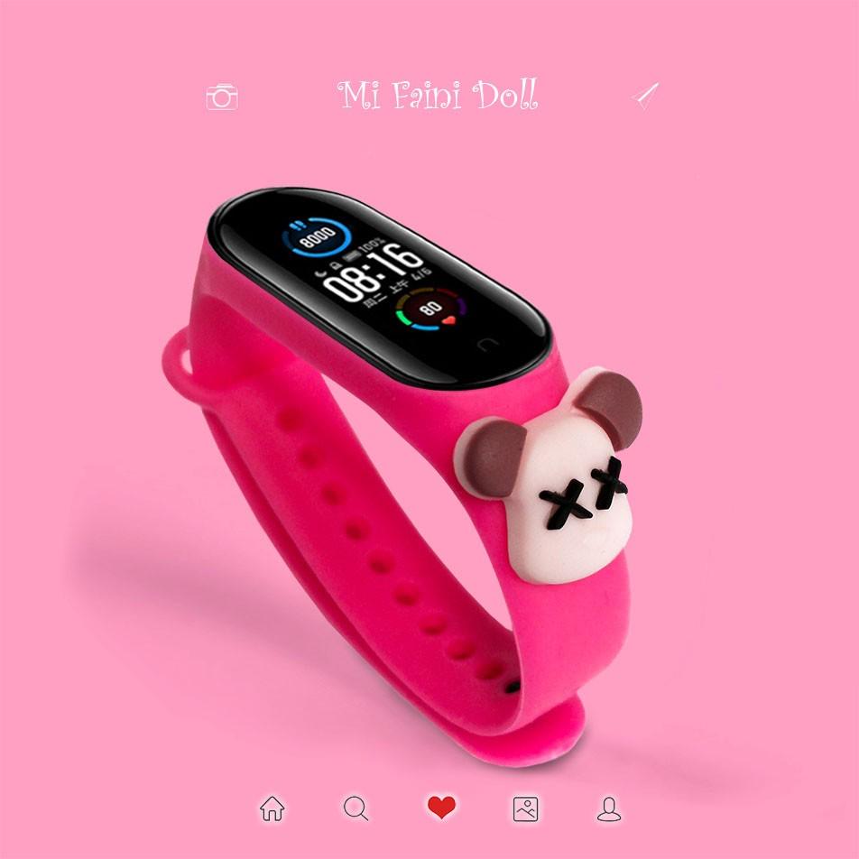 Умный браслет Xiaomi Mi Smart Band 7