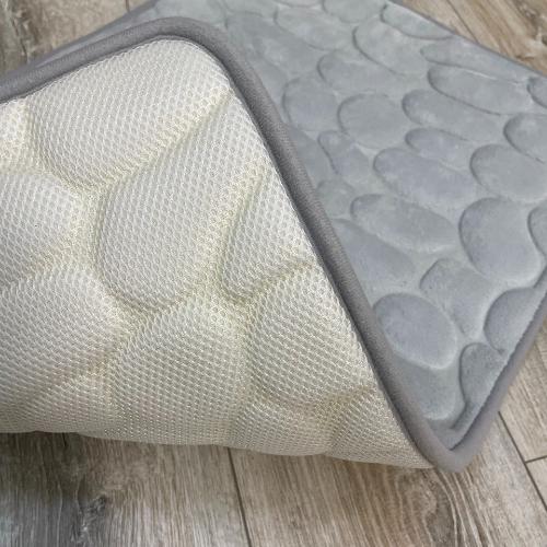 Набор ковриков в ванную и туалет Stone Premium Memory Foam 2в1 80х50/60х40 см Светло-cерый (NKPS0002) - фото 3 Набор ковриков в ванную и туалет Stone Premium Memory Foam 2в1 80х50/60х40 см Светло-cерый (NKPS0002) - фото 3