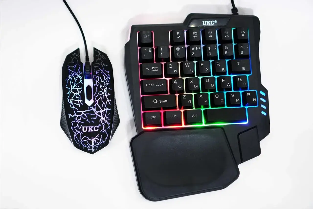 Клавиатура и мышь UKC 7768 одноручная с RGB подсветкой 2в1 Черный