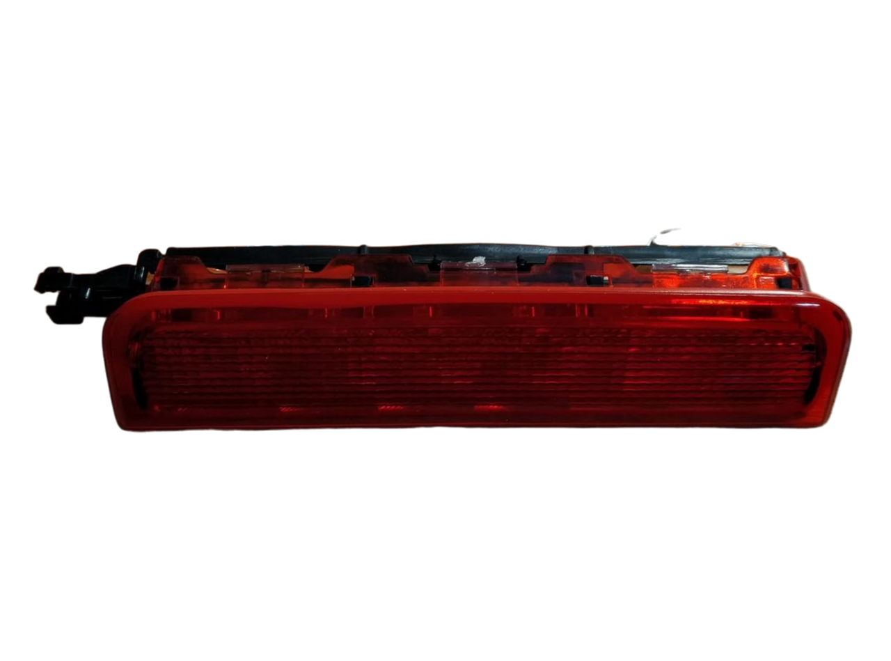 Фонарь сигнала торможения дополнительный AUTOTECHTEILE 394 5027 распашонка VOLKSWAGEN CADDY 03 -> (3085954130) Фонарь сигнала торможения дополнительный AUTOTECHTEILE 394 5027 распашонка VOLKSWAGEN CADDY 03 -> (3085954130)