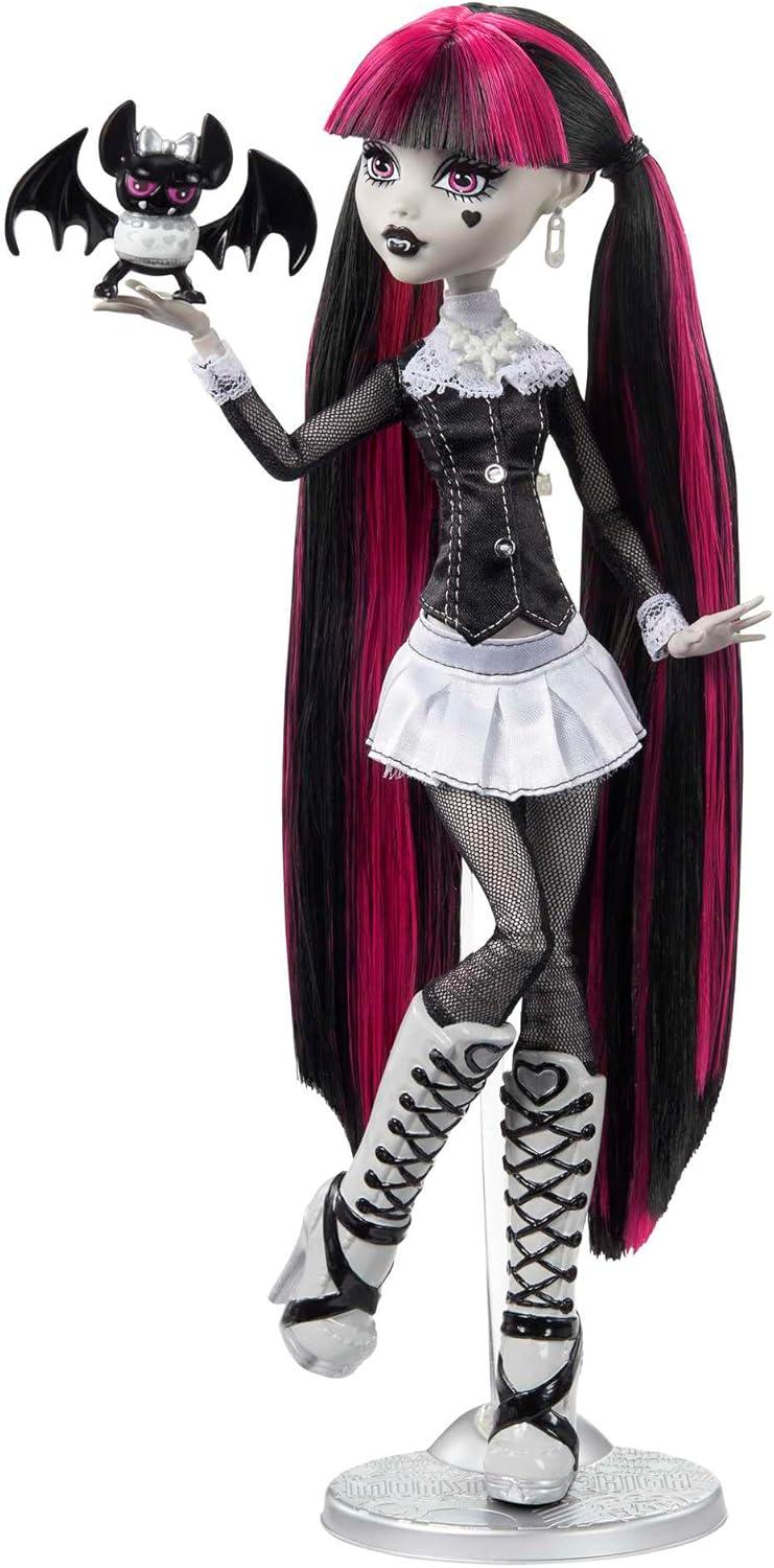 Кукла Monster High Draculaura Reel Drama Doll - фото 4 Кукла Monster High Draculaura Reel Drama Doll - фото 4