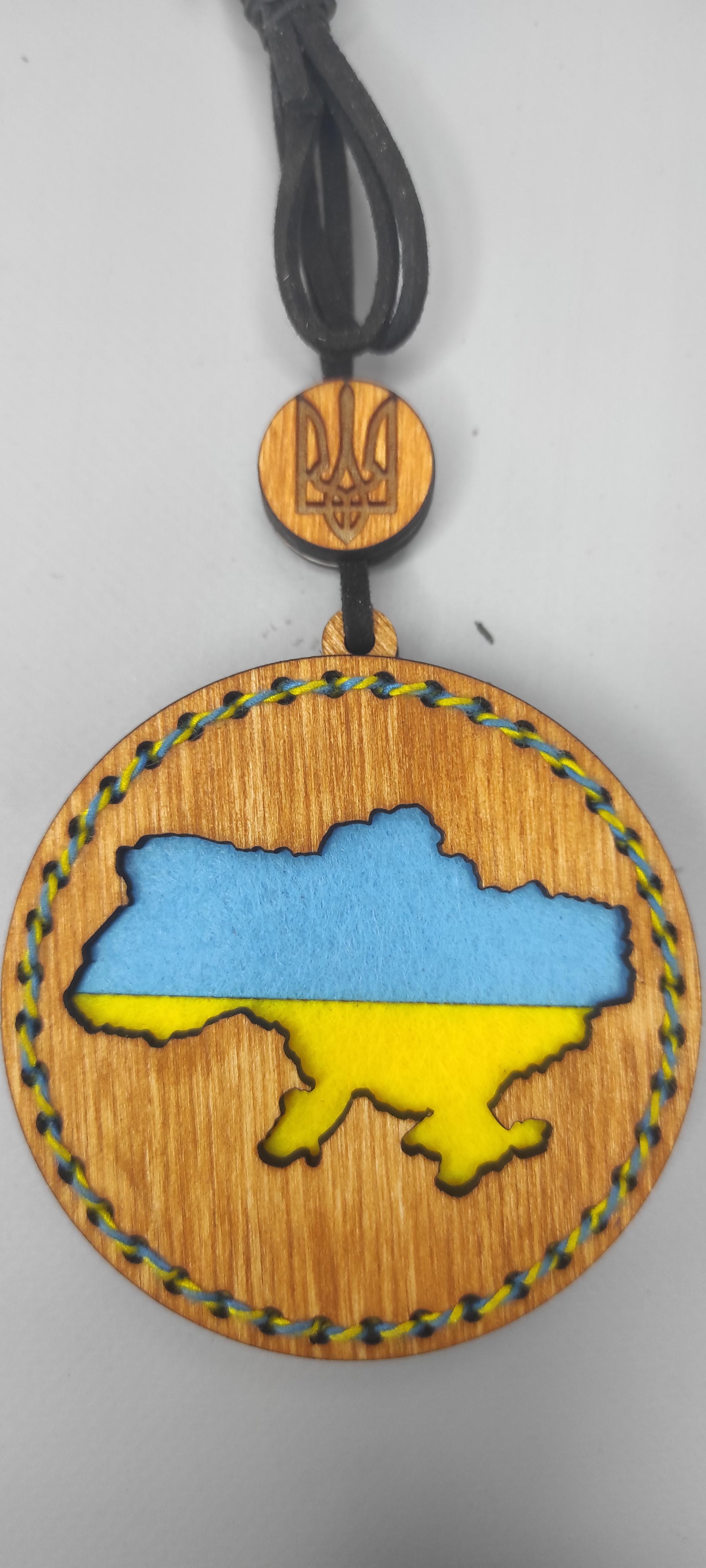 Ароматизатор из дерева в машину Патриотическое Зеленое яблоко - фото 3 Ароматизатор из дерева в машину Патриотическое Зеленое яблоко - фото 3