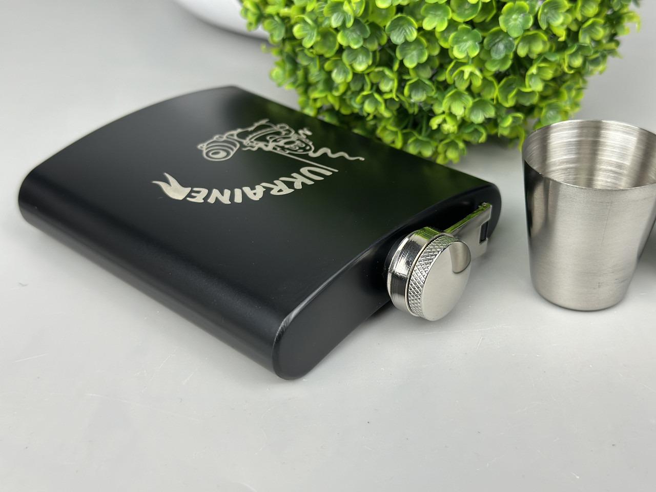 Подарунковий набір UKRAINE фляга з чарками (23780726) - фото 4