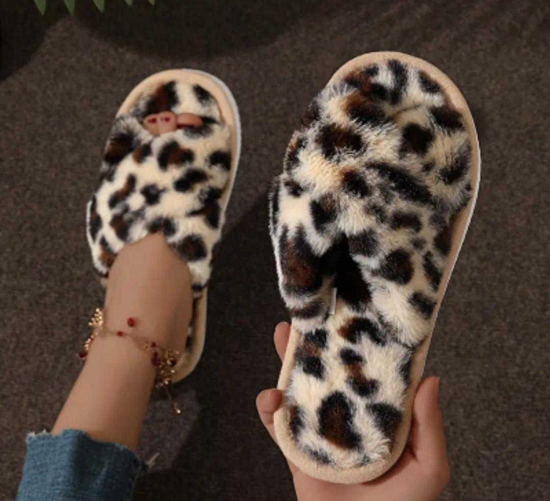 Тапки женские меховые с пушком р. 37 24 см Леопардовый (2530994711) - фото 3 Тапки женские меховые с пушком р. 37 24 см Леопардовый (2530994711) - фото 3