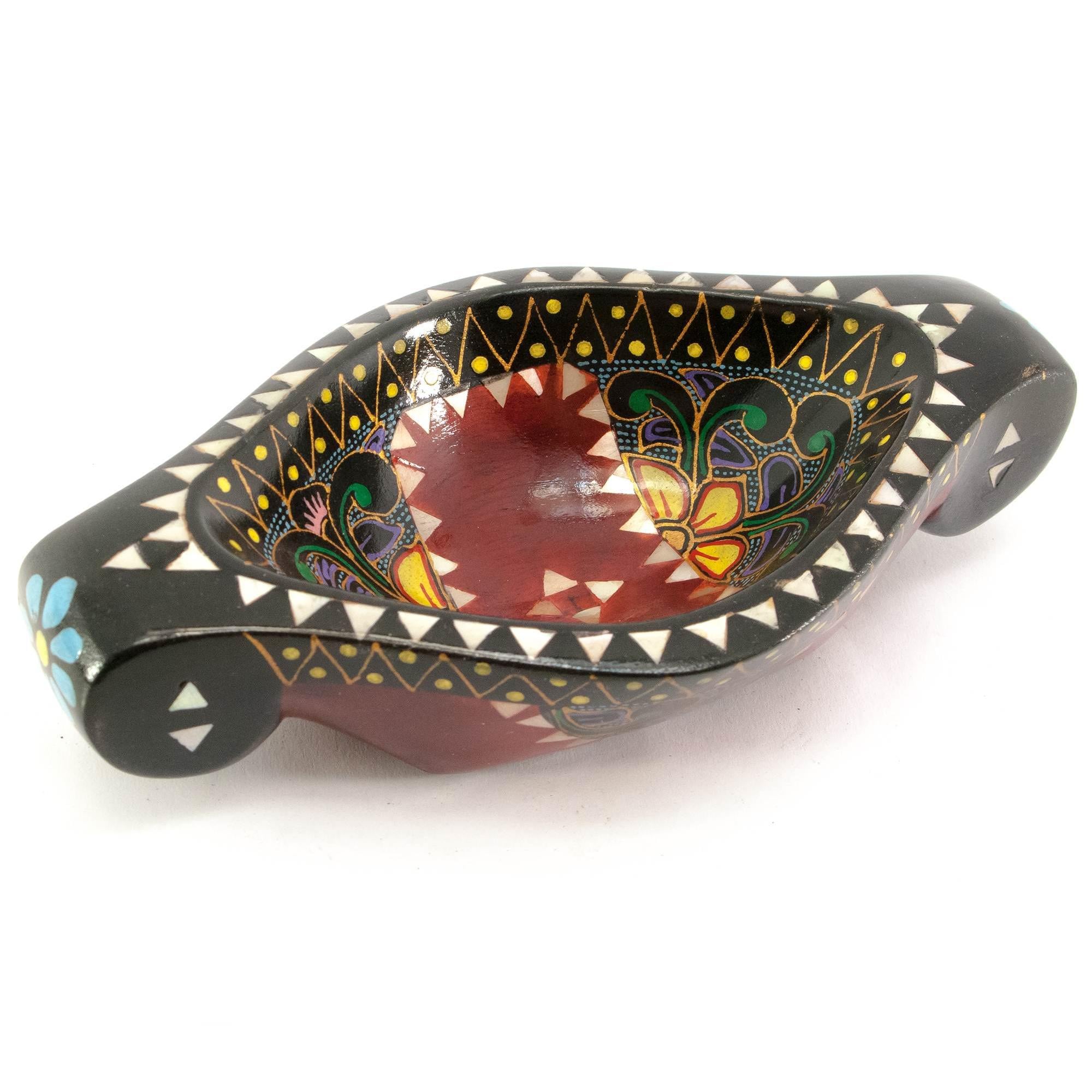 Братина Ладья из цельного дерева 16,5х10х3,5 см (50864)