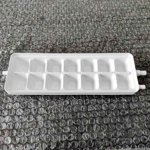 Форма для льоду на 14 осередків до холодильника Samsung (DA63-07337A) - фото 2 Форма для льоду на 14 осередків до холодильника Samsung (DA63-07337A) - фото 2
