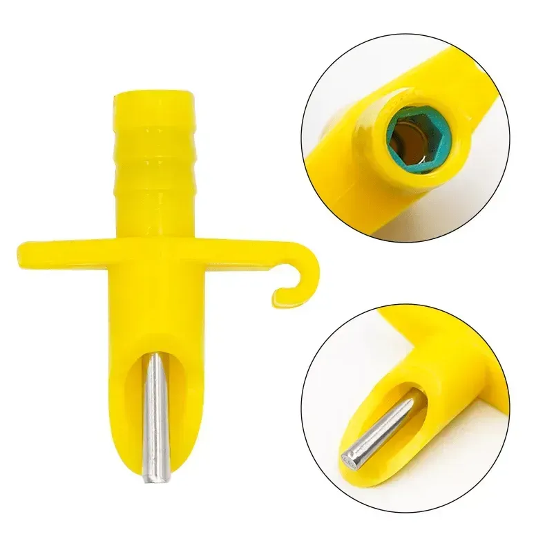 Поїлка ніпельна пластмасова R10 для кроликів і гризунів (11907) - фото 3 Поїлка ніпельна пластмасова R10 для кроликів і гризунів (11907) - фото 3