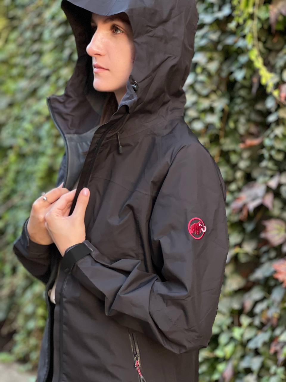 Куртка трекінгова жіноча Mammut Wenaha Gore-tex туристична на мембрані XS Чорний (11711172) - фото 7 Куртка трекінгова жіноча Mammut Wenaha Gore-tex туристична на мембрані XS Чорний (11711172) - фото 7