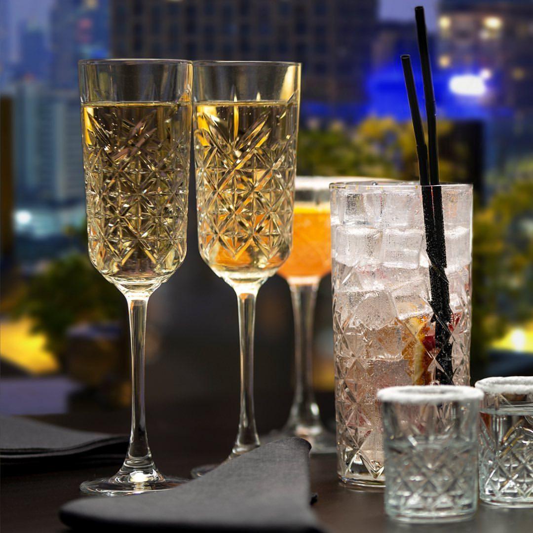 Бокалы для шампанского Pasabahce Timeless 175 мл 4 шт. (440356) - фото 2 Бокалы для шампанского Pasabahce Timeless 175 мл 4 шт. (440356) - фото 2