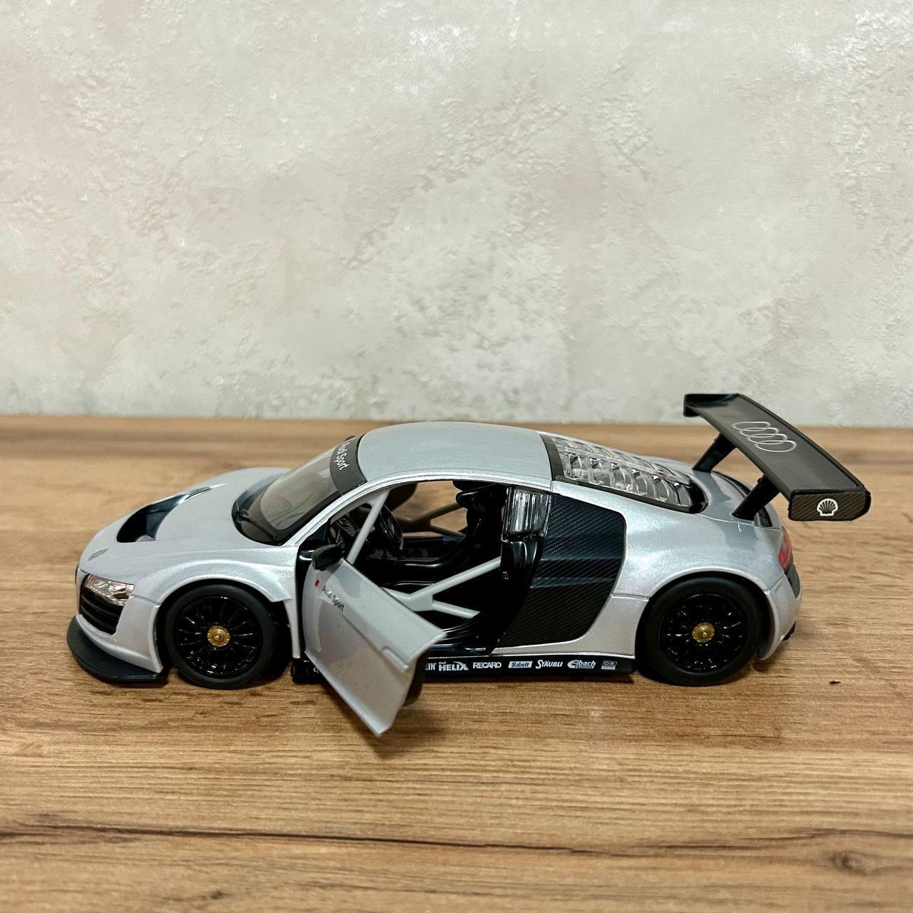 Машинка детская металлическая Rastar 56100 Audi R8 LMS 1:24 Серебряный (56100) - фото 5