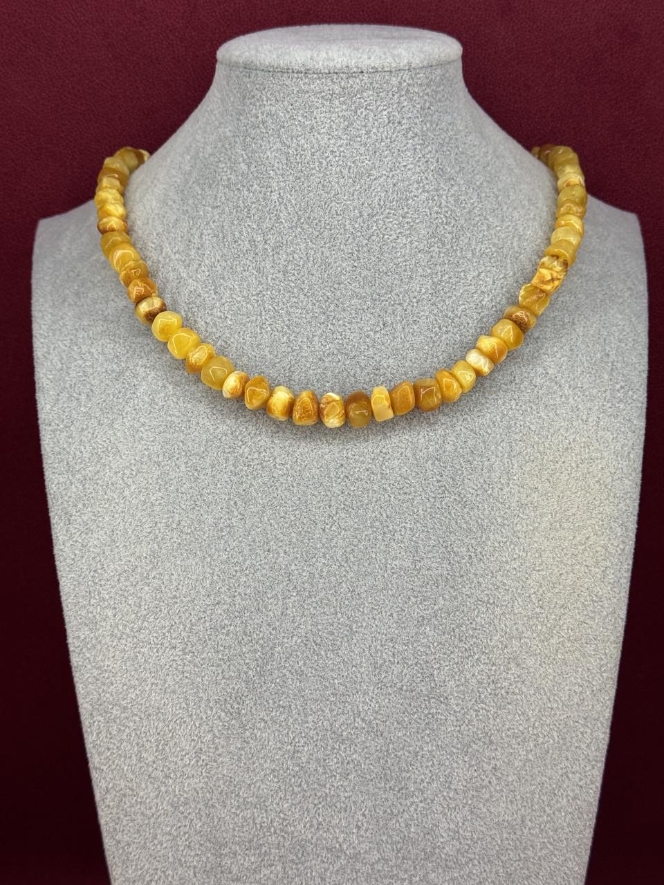 Бусы из янтаря лечебные 47 см (н-798)