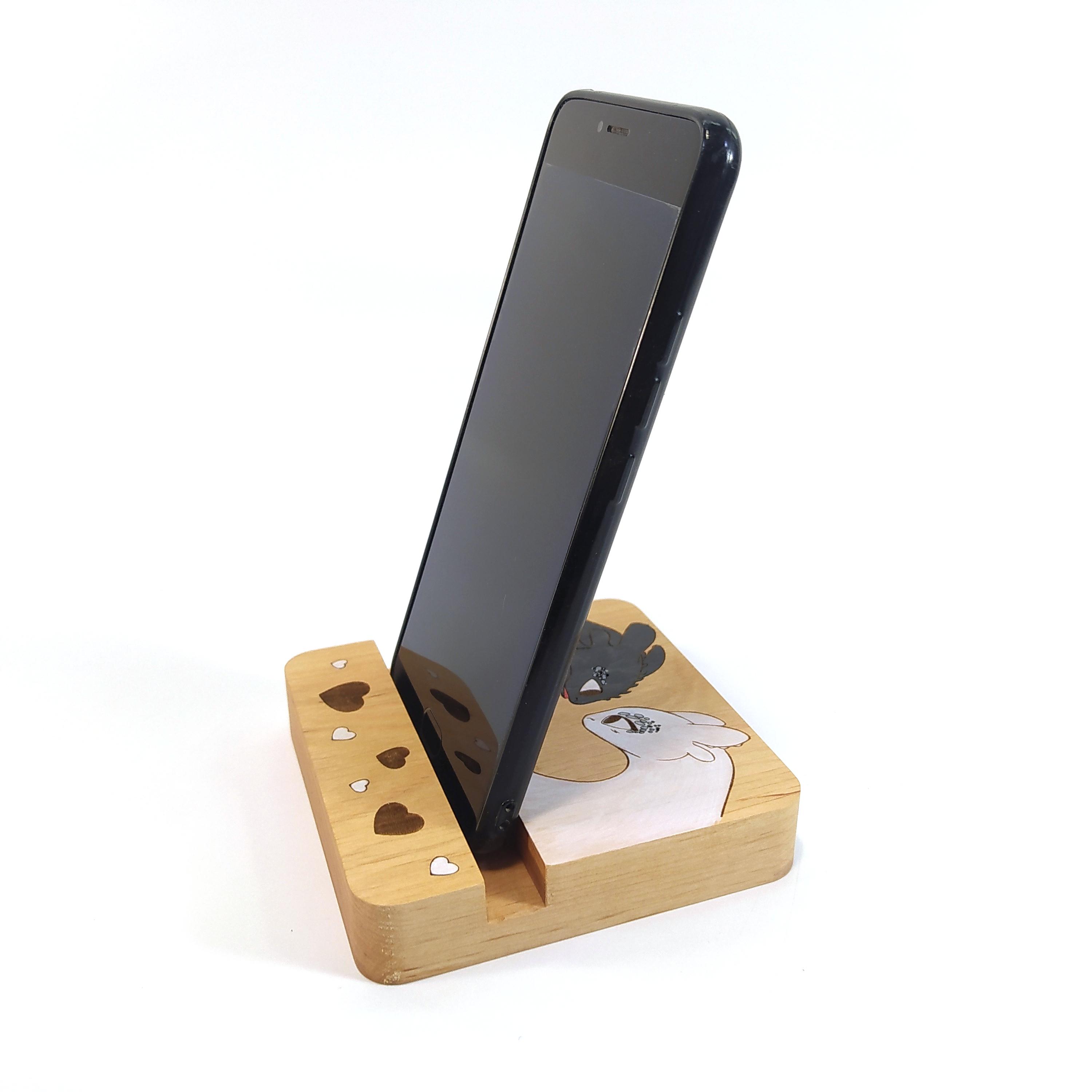 Подставка для смартфона Майстерня містера Томаса Беззубик и Ночная фурия 10х10 см - фото 2 Подставка для смартфона Майстерня містера Томаса Беззубик и Ночная фурия 10х10 см - фото 2