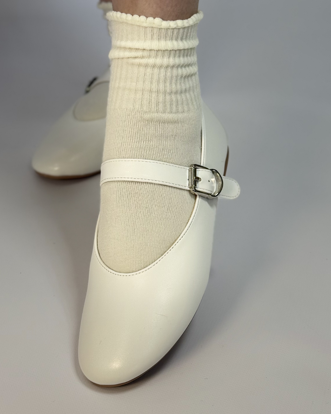 Балетки Meideli екошкіра з ремінцем р. 37 23,5 см Білий (W953-23)