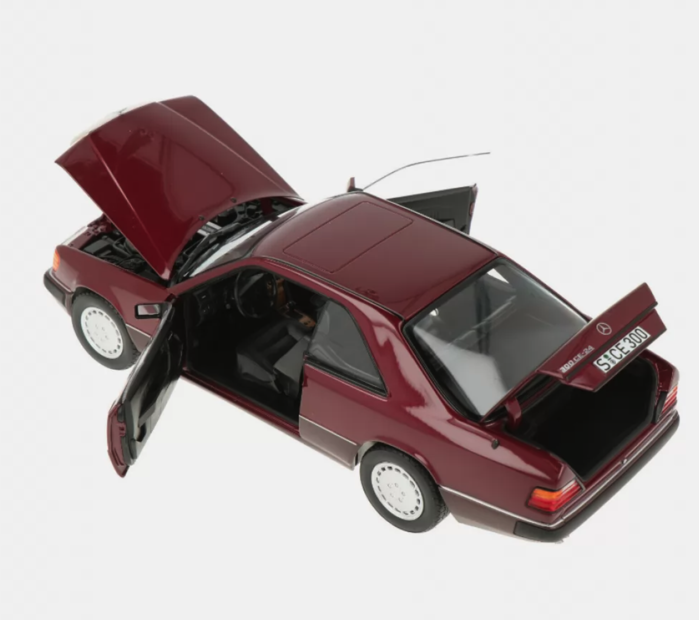 Модель автомобиля Mercedes-Benz 300 CE-24 C124 Coupe 1990 1:18 Almandine Red (B66040691) - фото 3