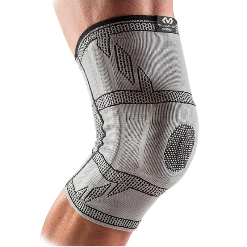 Поддержка колена McDavid Elastic Knee Sleeve с пружинами и кольцом M