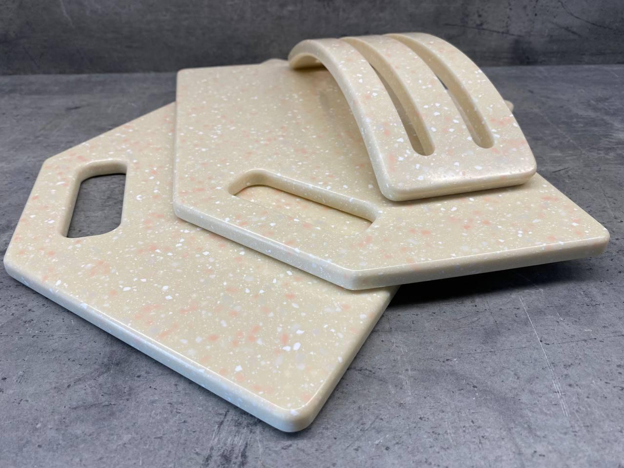 Набір дощок кухонних Florence із штучного каменю на підставці 2 шт. (230) - фото 3 Набір дощок кухонних Florence із штучного каменю на підставці 2 шт. (230) - фото 3