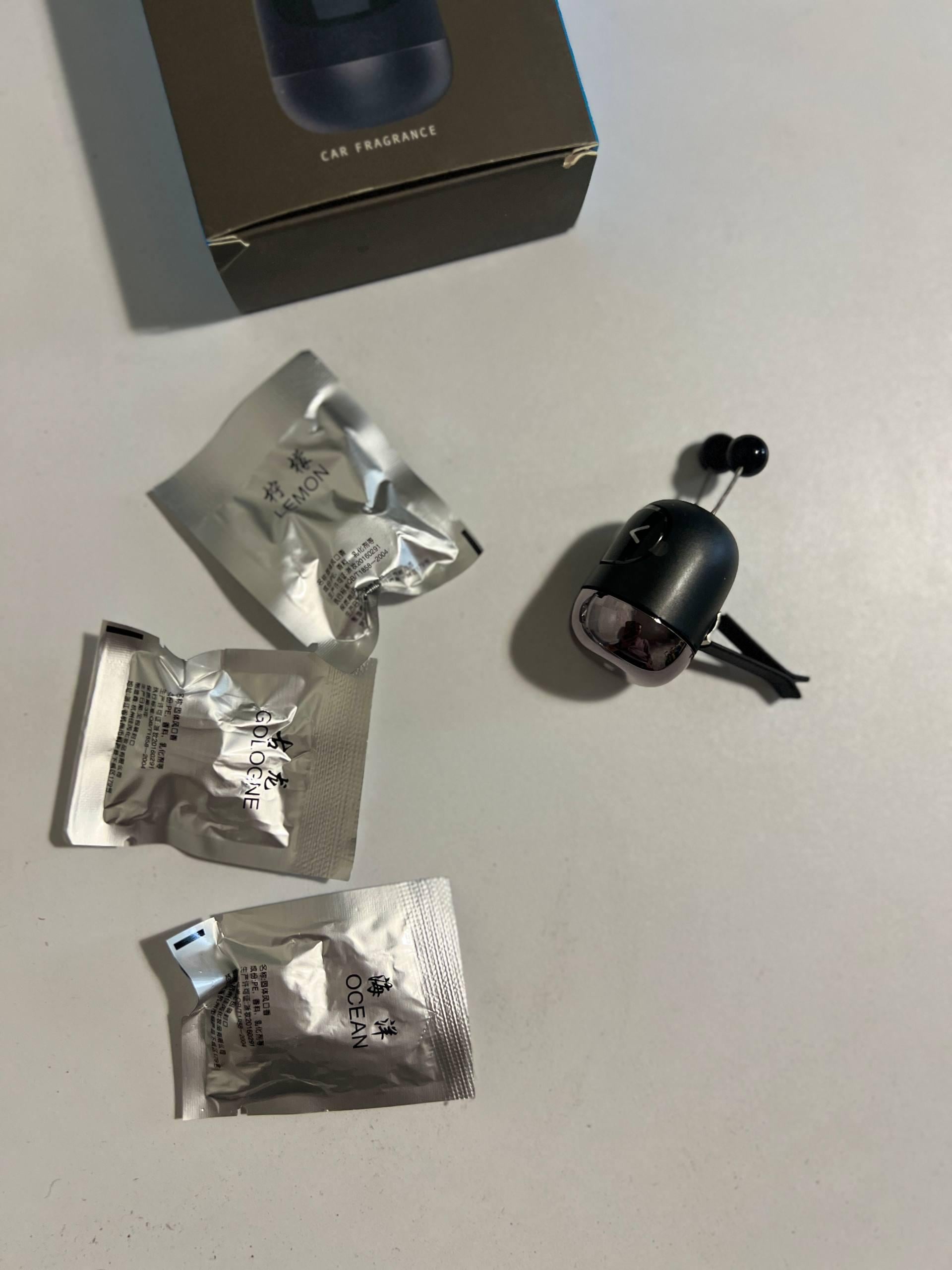 Ароматизатор для авто Смайл подмигнул и 3 аромата (2659419175)