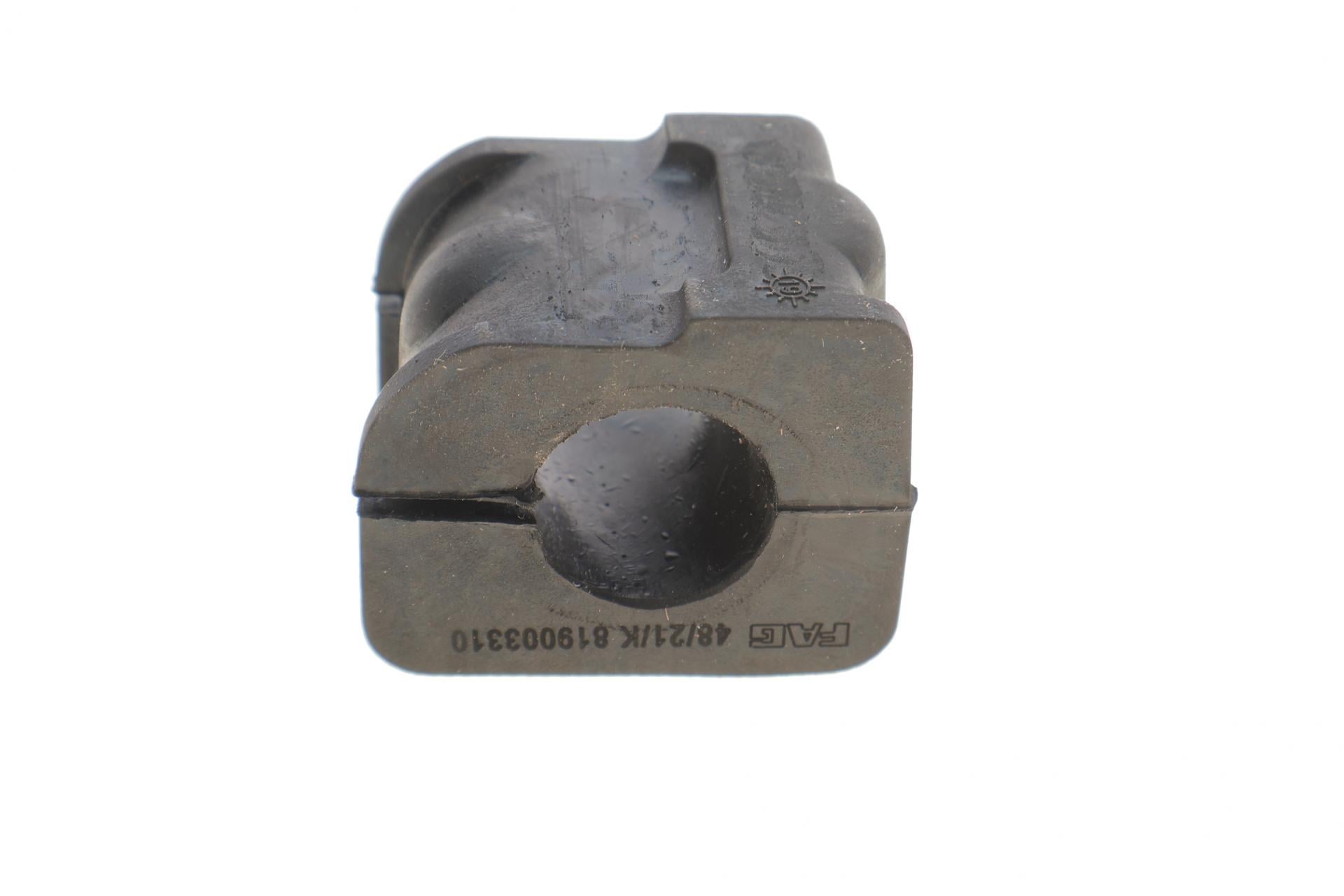 Втулка стабилизатора переднего FAG VW Passat 1.6-2.9/1.9 TDI -97 d 23 мм R (819 0033 10)