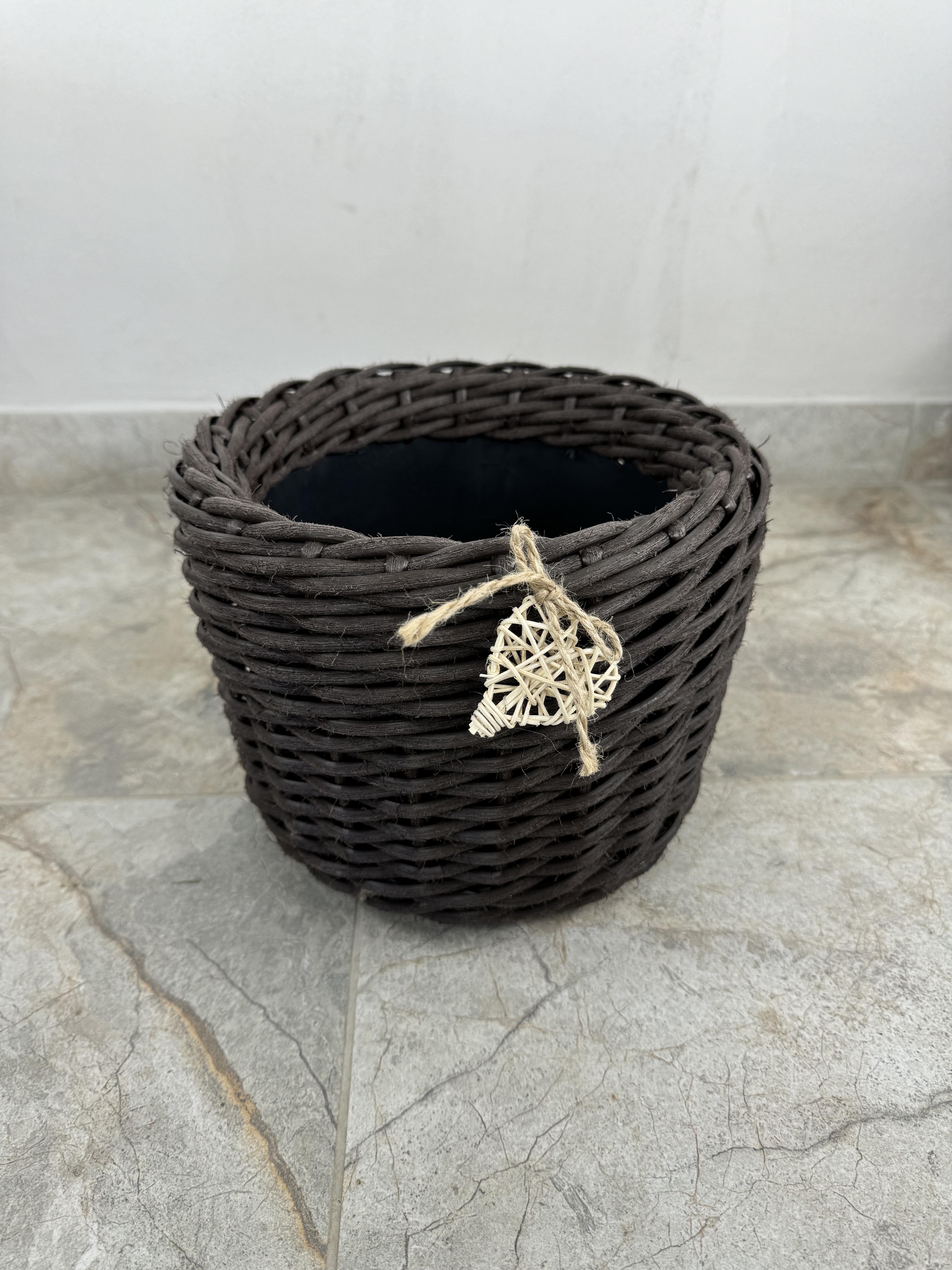 Кашпо из искусственного ротанга ручной работы 5 л Венге (32742) - фото 2 Кашпо из искусственного ротанга ручной работы 5 л Венге (32742) - фото 2