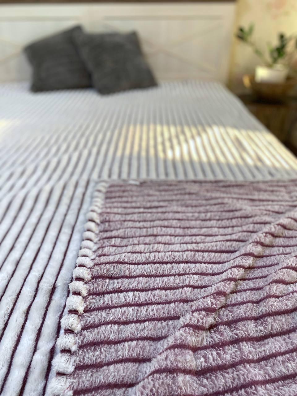 Плед плюшевий 200х230 см Лавандовий (Д-Mpled003/3-02) - фото 3 Плед плюшевий 200х230 см Лавандовий (Д-Mpled003/3-02) - фото 3