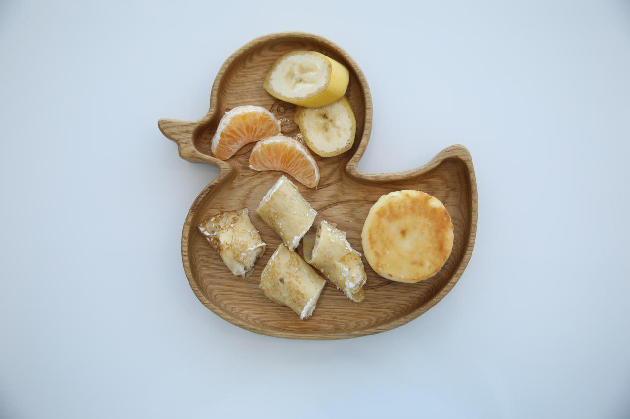 Дитяча тарілка Каченя дерев'яна з ясена 20,5х19,5х2,5 см (WDB-12.1) - фото 3 Дитяча тарілка Каченя дерев'яна з ясена 20,5х19,5х2,5 см (WDB-12.1) - фото 3