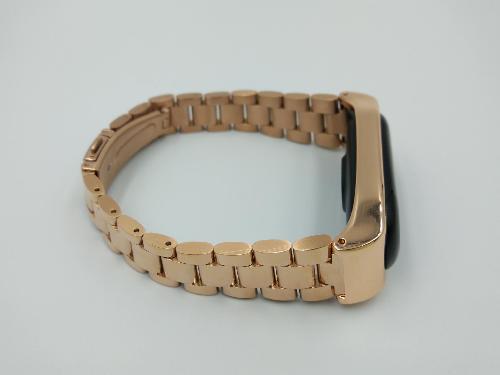 Ремешок для смарт-браслетов MiJobs металлический для Xiaomi Mi Band 5/4/3 Золотой/Розовый (1789P) - фото 8 Ремешок для смарт-браслетов MiJobs металлический для Xiaomi Mi Band 5/4/3 Золотой/Розовый (1789P) - фото 8