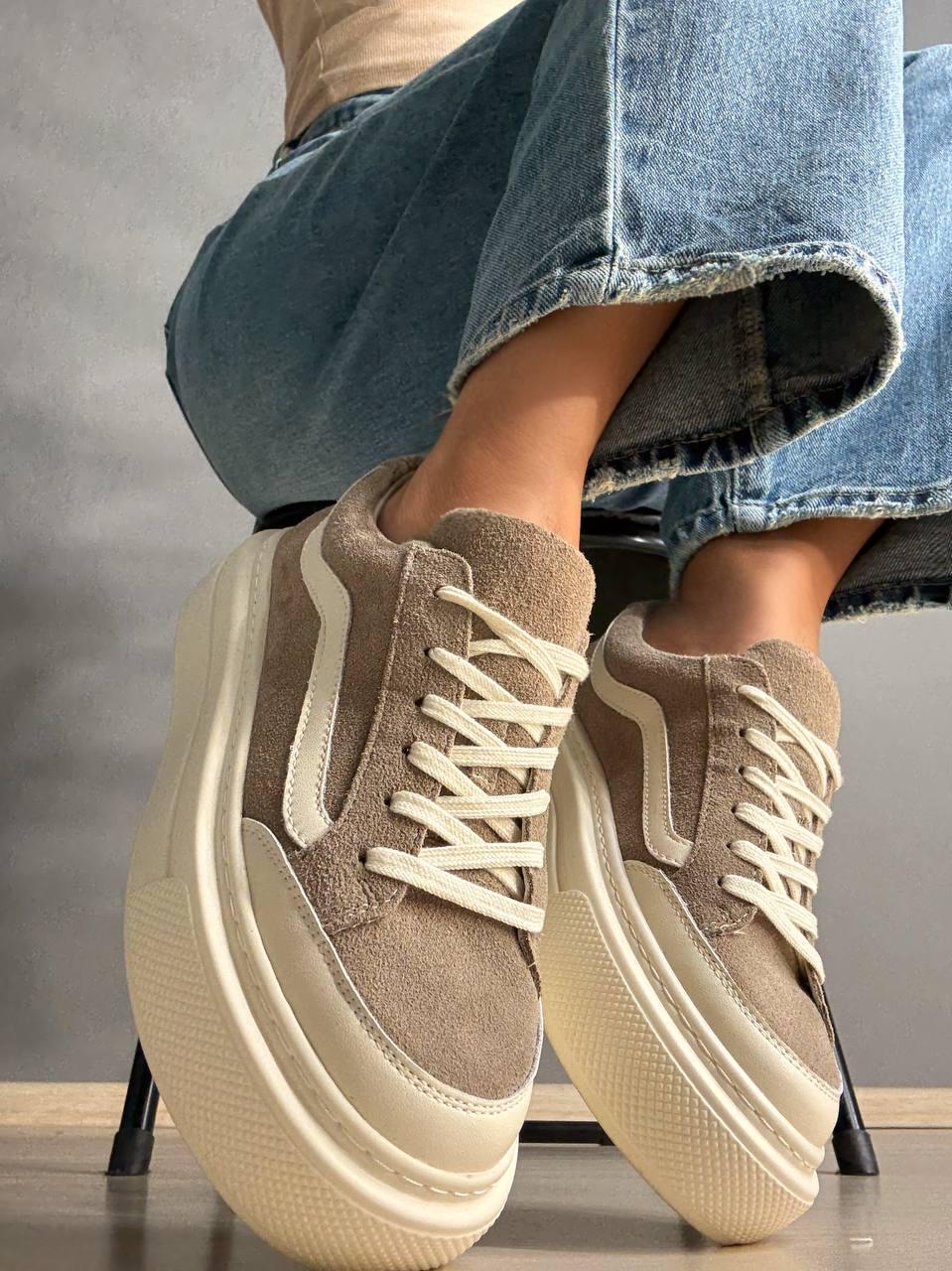 Кеды женские Hengji 707-8 замшевые на высокой платформе р. 36 23,5 см Бежевый