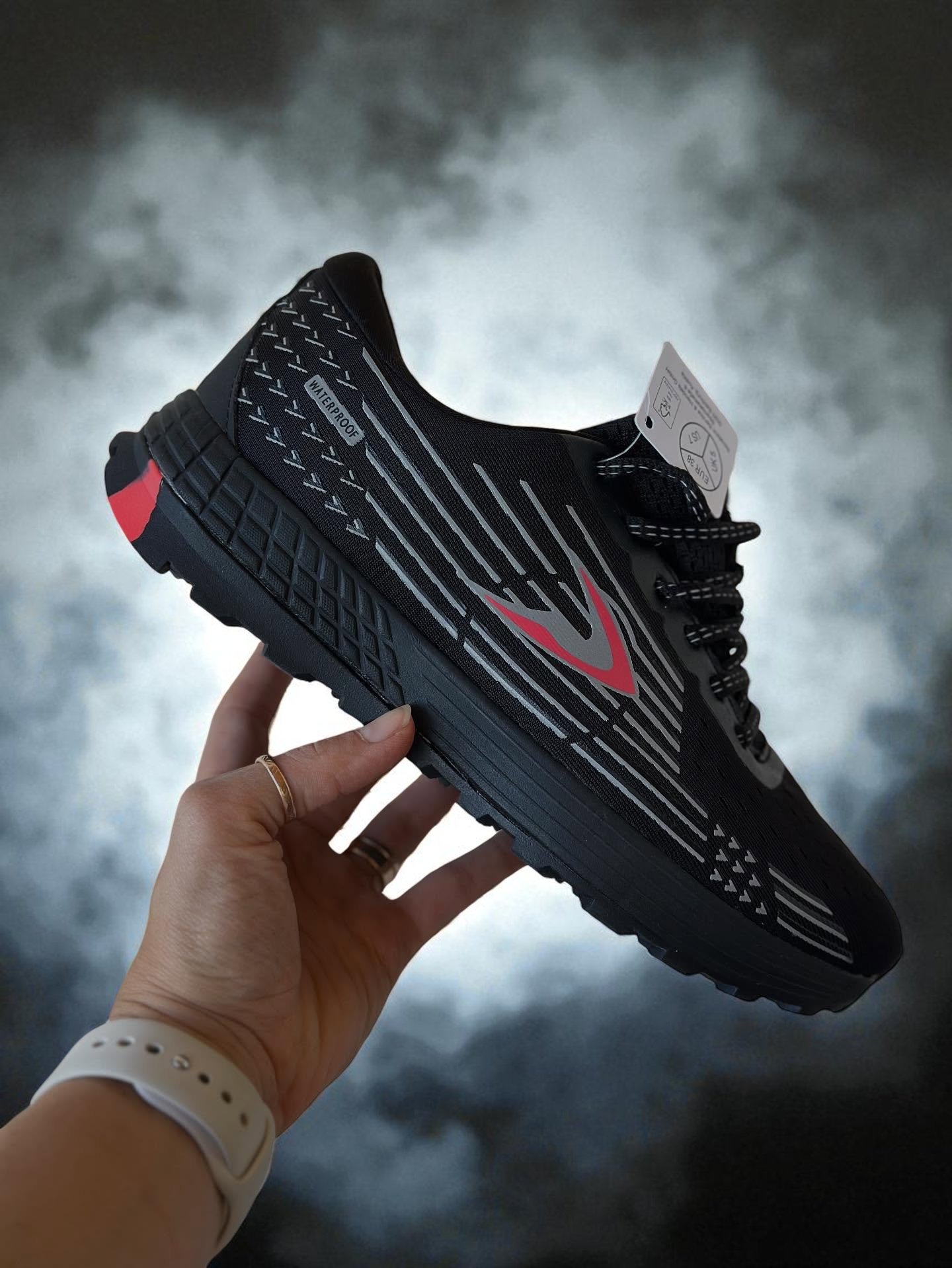 Кроссовки трекинговые женские Crivit с мембраной Waterproof р. 37 Черный (7887) - фото 7 Кроссовки трекинговые женские Crivit с мембраной Waterproof р. 37 Черный (7887) - фото 7