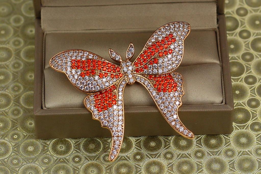 Брошка Xuping Jewelry метелик Махаон з помаранчевими каменями Золотистий (2393383553) Брошка Xuping Jewelry метелик Махаон з помаранчевими каменями Золотистий (2393383553)