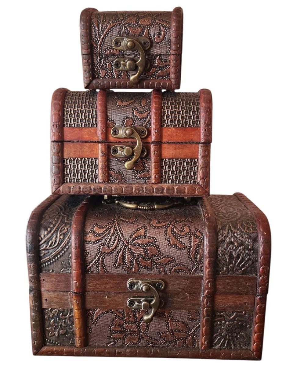 Набор сундуков для карт таро/рун деревянные с цветочками 3 шт. (2696036611) Набор сундуков для карт таро/рун деревянные с цветочками 3 шт. (2696036611)