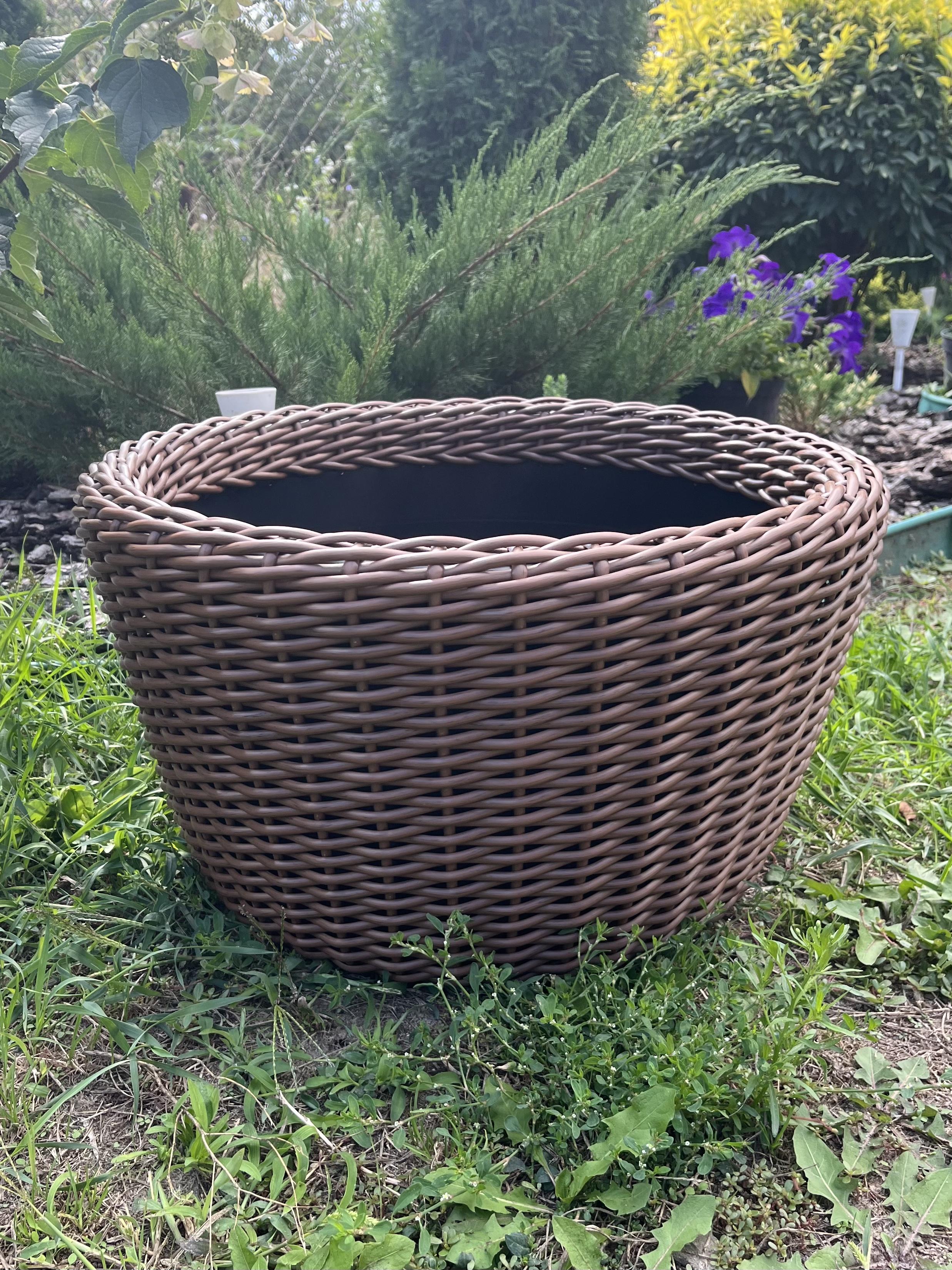 Кашпо для квітів зі штучного ротанга 45 л Темне дерево (28821649) - фото 2 Кашпо для квітів зі штучного ротанга 45 л Темне дерево (28821649) - фото 2