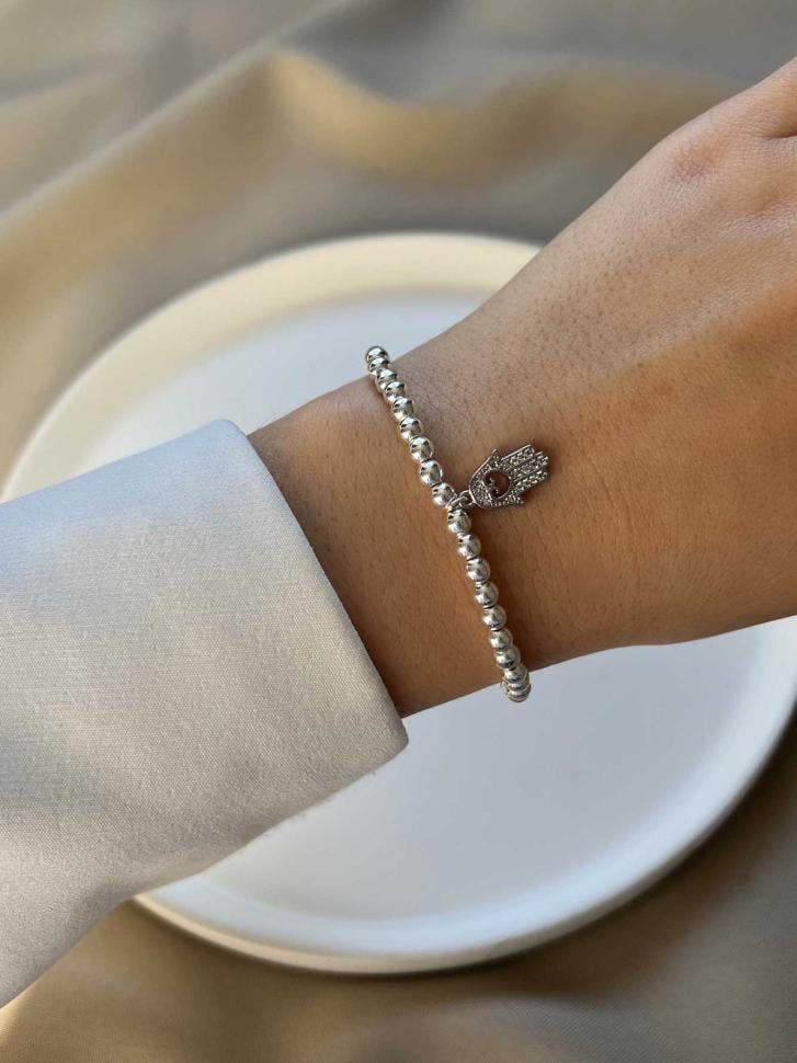 Браслет из бусин гематита с подвеской Рука Фатимы (4905)