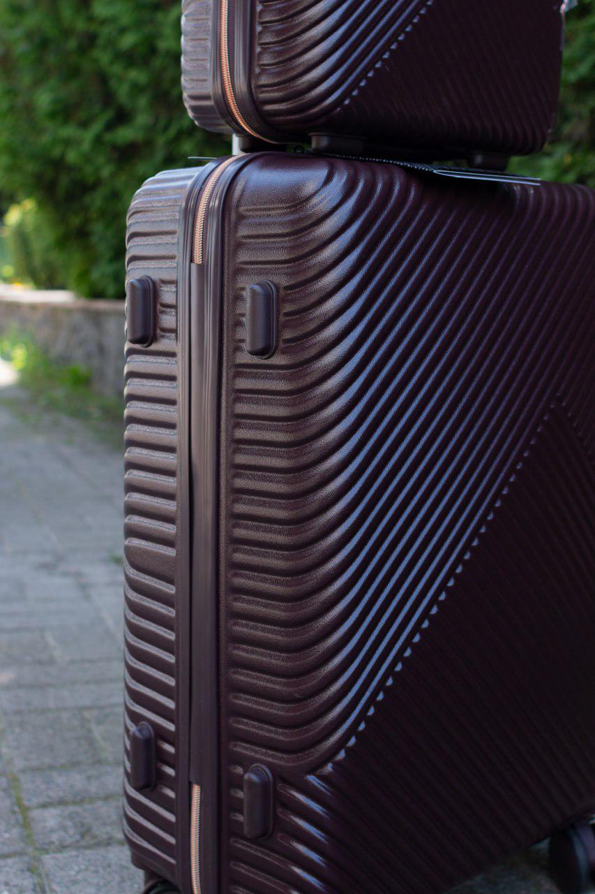 Чемодан пластиковый Wings WN-01 средний Кофейный (11880022) - фото 3