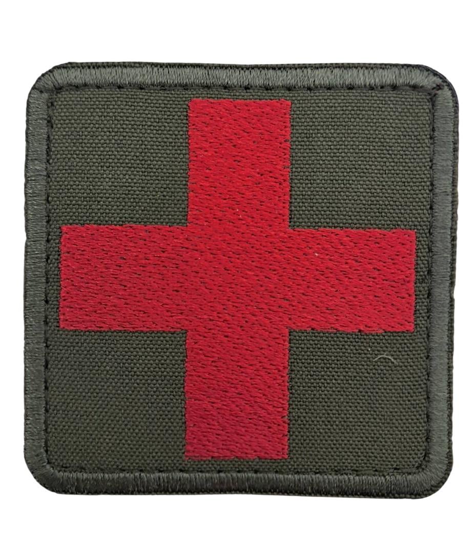 Шеврон "Червоний хрест" квадратный 7х7 см Олива (4662)